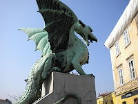 LJ 2010 10 114 dragon.JPG